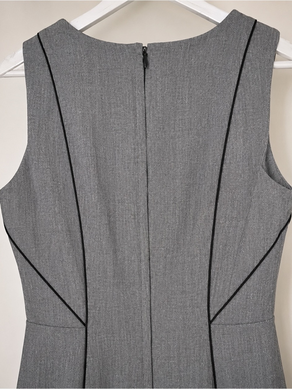 H&M Tailored Sheath Dress Gray Size 6 Bodycon Panel Structured Office Chic - Picture 7 of 10